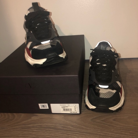 Valentino Garavani camo bounce sneakers - Picture 2 of 6